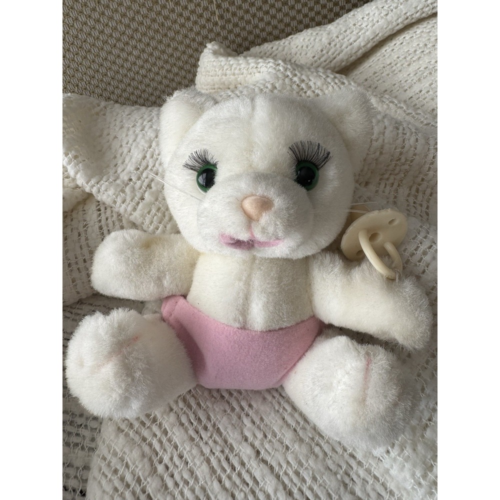 Vintage Russ Berrie Baby Kiki White Kitten Plush Cat Pacifier Eyelashes 6"